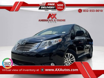 Used 2017 Toyota Sienna XLE