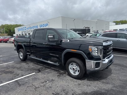 Used 2021 GMC Sierra 2500 4x4 Crew Cab w/ Convenience Package