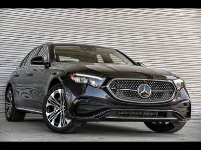 New 2025 Mercedes-Benz E 350 4MATIC Sedan