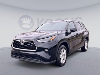 Used 2023 Toyota Highlander LE