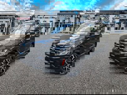 Used 2021 Volkswagen Tiguan SE w/ Panoramic Sunroof Package