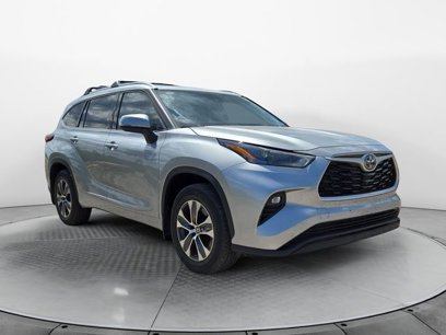 Used 2022 Toyota Highlander XLE