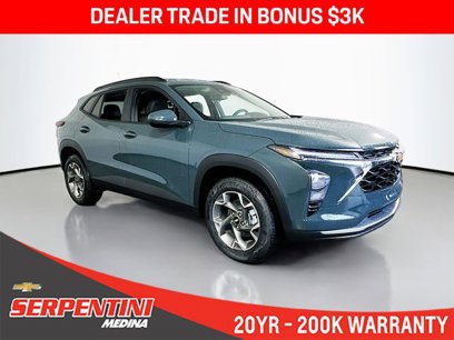 New 2025 Chevrolet Trax LT w/ Sunroof Package