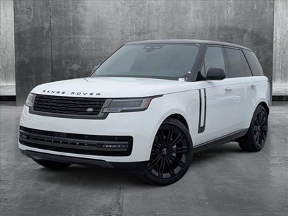 New 2025 Land Rover Range Rover SE