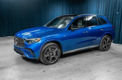 New 2025 Mercedes-Benz GLC 350e 4MATIC