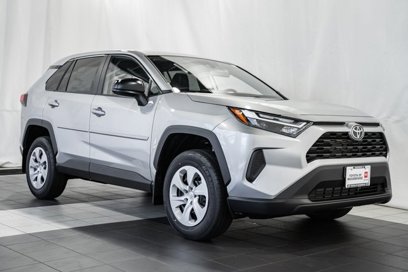 New 2025 Toyota RAV4 LE