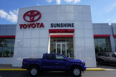 New 2025 Toyota Tacoma SR5