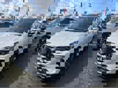 New 2024 Ford Escape SE w/ PHEV Premium Package