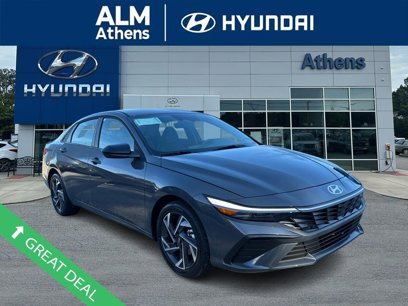 New 2025 Hyundai Elantra SEL