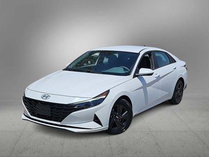 Certified 2022 Hyundai Elantra SEL