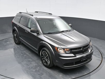 Used 2018 Dodge Journey SE w/ Connectivity Group