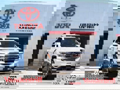 Used 2018 GMC Acadia SLT