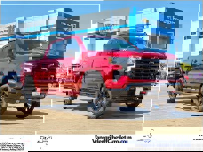New 2025 Chevrolet Silverado 1500 LT Trail Boss w/ Convenience Package II