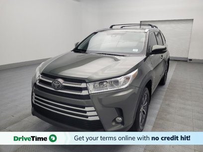 Used 2017 Toyota Highlander XLE w/ Carpet Mat Package
