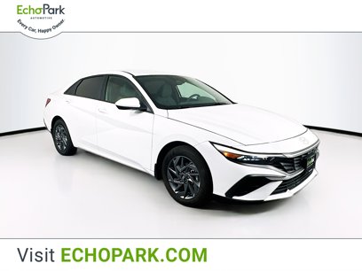 Used 2024 Hyundai Elantra Blue