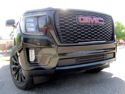Used 2021 GMC Yukon XL Denali w/ Denali Premium Package