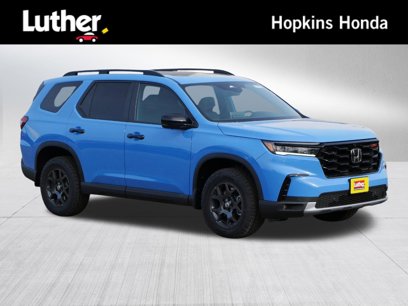 New 2025 Honda Pilot TrailSport