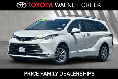 Certified 2024 Toyota Sienna Limited