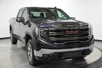New 2025 GMC Sierra 1500 SLT