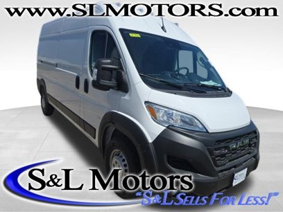 New 2025 RAM ProMaster 2500 w/ Convenience Group