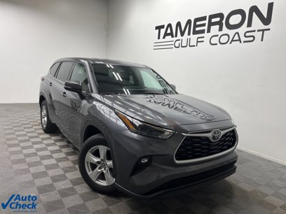 Used 2022 Toyota Highlander LE