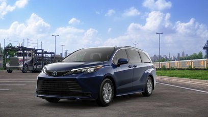 New 2025 Toyota Sienna LE