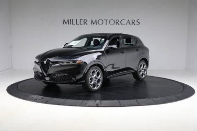 New 2025 Alfa Romeo Tonale w/ Premium Package