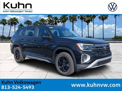 New 2025 Volkswagen Atlas Peak Edition SE