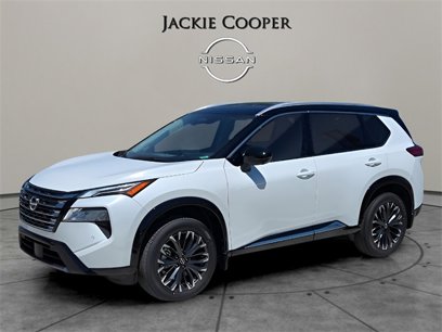 New 2025 Nissan Rogue Platinum w/ Tech Package