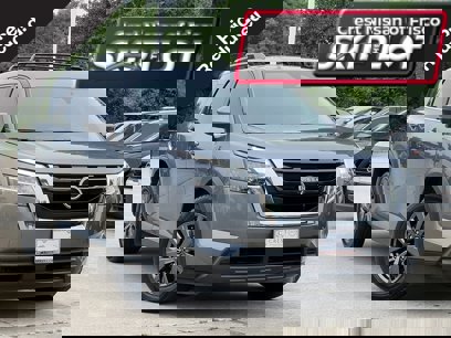 Certified 2022 Nissan Pathfinder SV w/ SV Premium Package