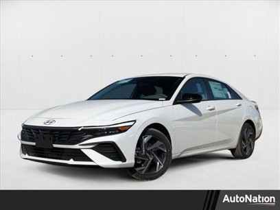 New 2025 Hyundai Elantra SEL