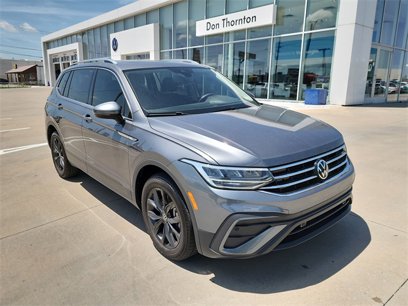 New 2024 Volkswagen Tiguan SE