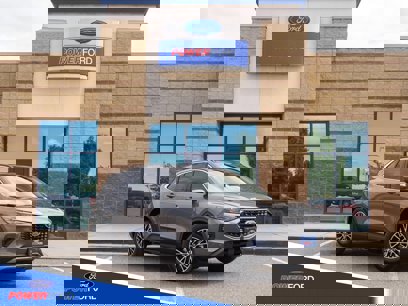 New 2025 Ford Escape SE