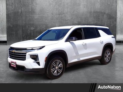 New 2025 Chevrolet Traverse LT w/ Driver Confidence Package