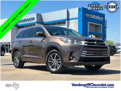 Used 2018 Toyota Highlander SE