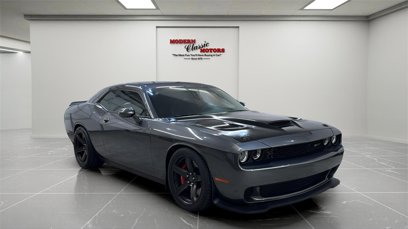 Used 2016 Dodge Challenger SRT Hellcat