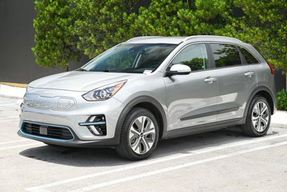 Used 2022 Kia Niro EX
