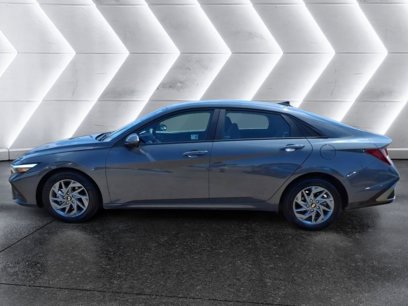 Used 2024 Hyundai Elantra SEL