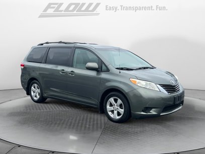 Used 2014 Toyota Sienna LE