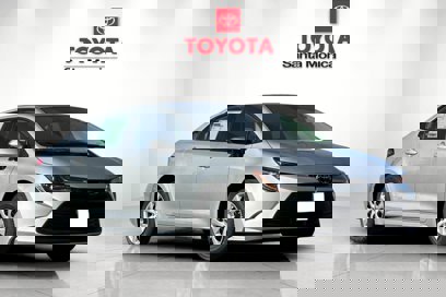 New 2025 Toyota Corolla LE