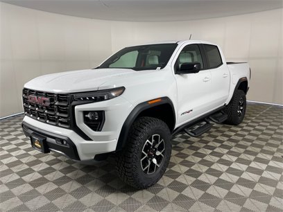 New 2025 GMC Canyon AT4 w/ AT4X Package