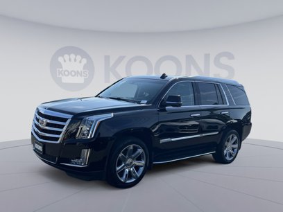 Used 2017 Cadillac Escalade Luxury