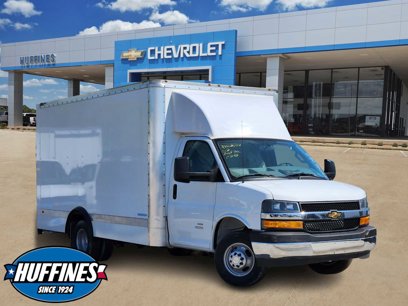 New 2024 Chevrolet Express 4500 w/ Power Convenience Package