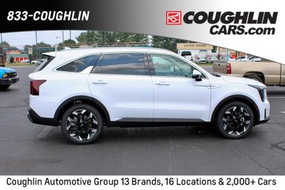 New 2025 Kia Sorento EX w/ Panoramic Sunroof Package