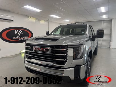 New 2025 GMC Sierra 2500 SLT