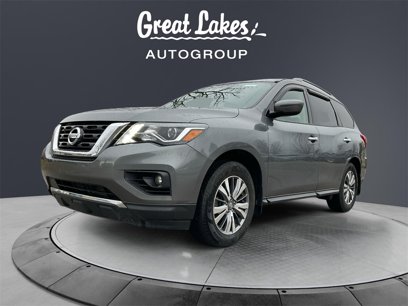 Used 2020 Nissan Pathfinder SV