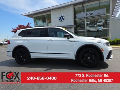 Used 2022 Volkswagen Tiguan SE R-Line