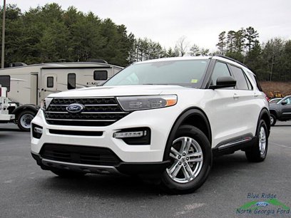Certified 2022 Ford Explorer XLT w/ Equipment Group 202A