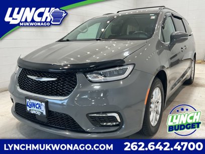 Used 2022 Chrysler Pacifica Touring-L