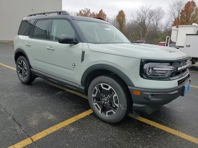 New 2024 Ford Bronco Sport Outer Banks w/ Tech Package